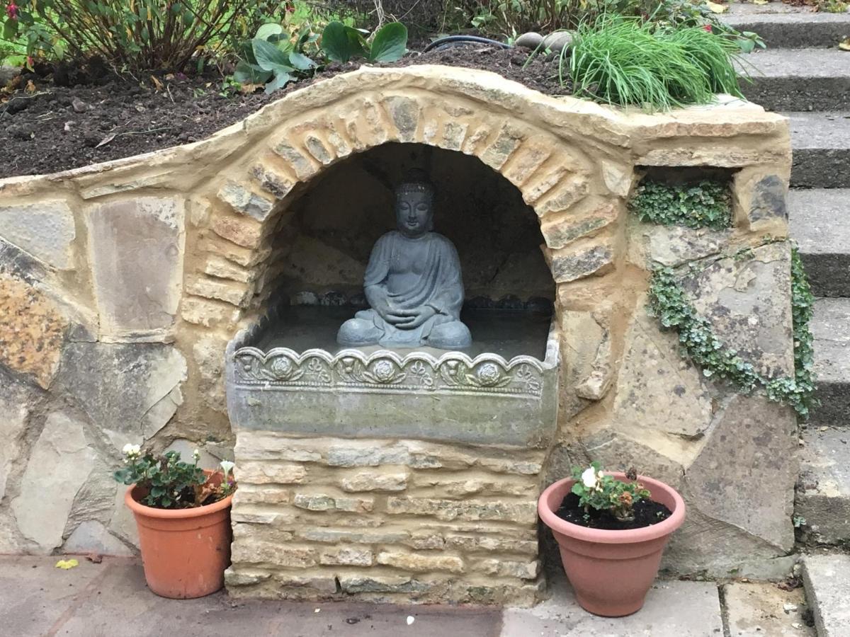 Rie'S Retreat- The Gold Room Glastonbury Exterior foto