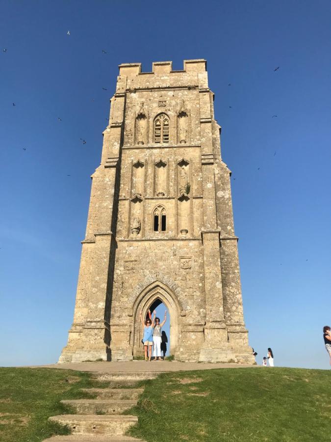 Rie'S Retreat- The Gold Room Glastonbury Exterior foto